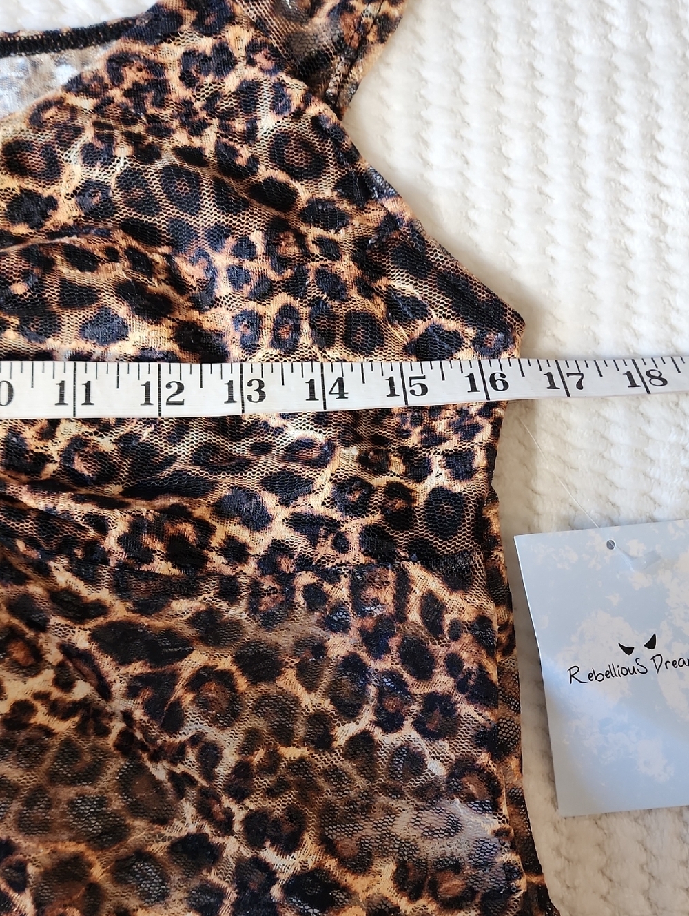 Rebellious Dreamer Leopard Print Sheer Sleeveless Crop Top - Picture 4 of 10